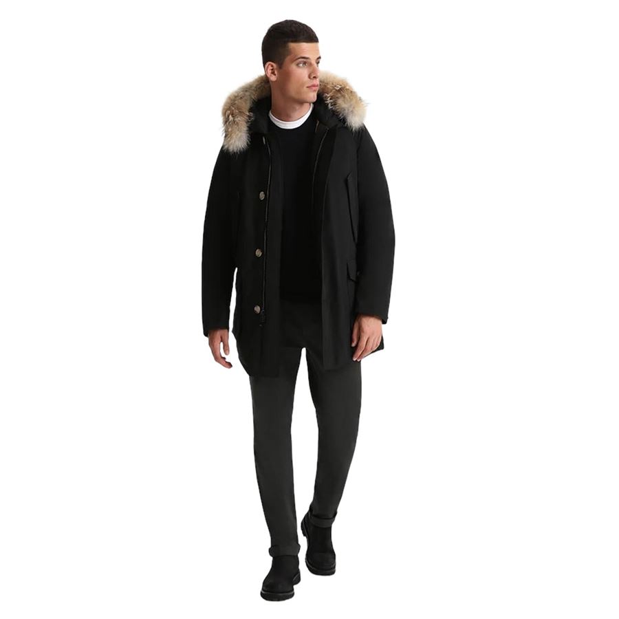 Arctic Parka in Ramar Cloth con pelliccia removibile Woolrich | CFWOOU0482BLK
